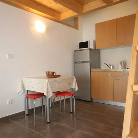 Studio Duce 7532e Apartamento Dugi Rat